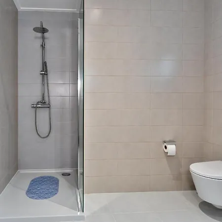 Foz - By Sch Villa *