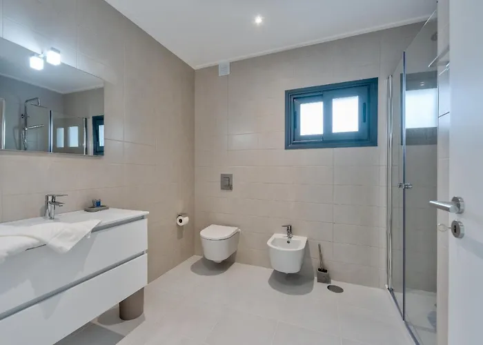 Foz - By Sch Villa *